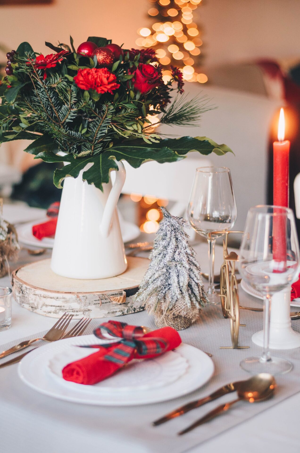 Getting Ready for Christmas Part Two: Christmas Dinner Table Ideas - Woodall Homes