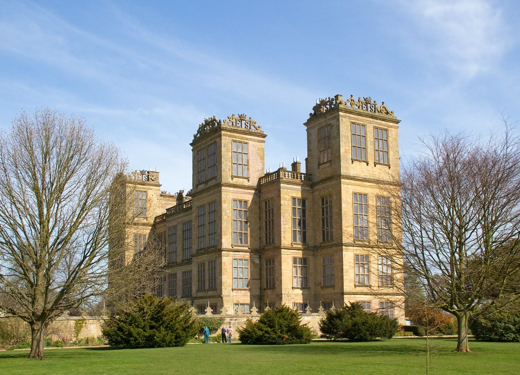 Best Walks in Derbyshire: Countryside Routes Near Bolsover and Chesterfield - Woodall Homes